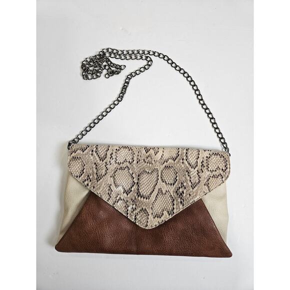 Steve Madden Snakeskin/ Cream Clutch Purse Crossbody Chain Strap Party - Picture 1 of 5